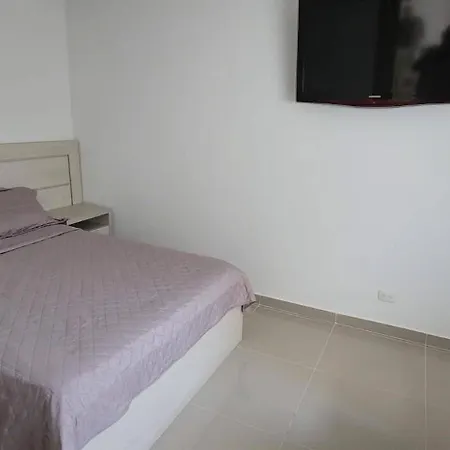 Urbis 48 - Piso 23 Apartamento Cartagena
