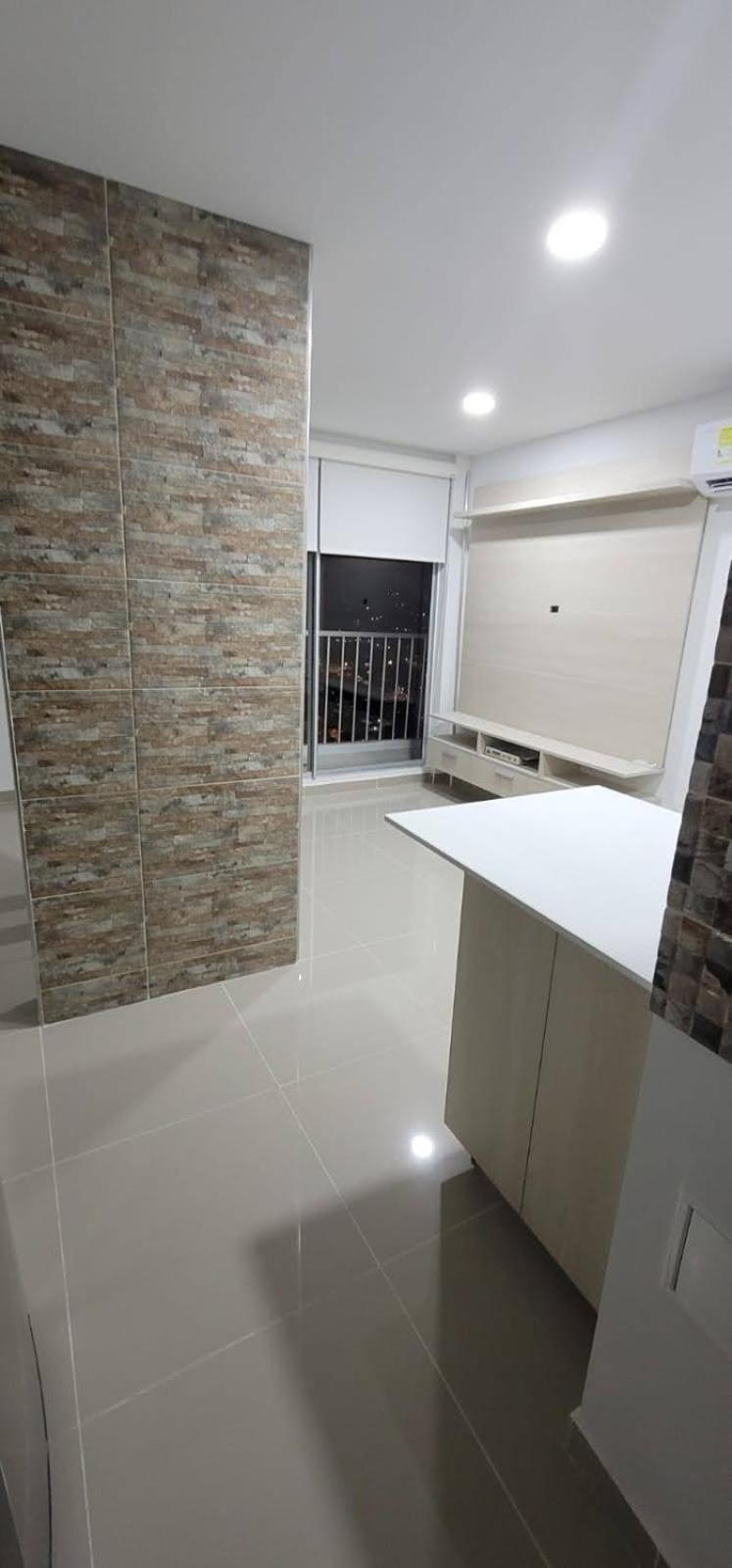 Urbis 48 - Piso 23 *